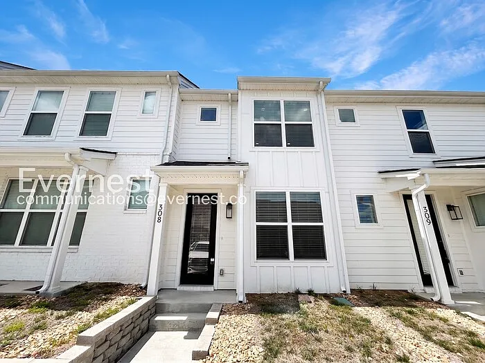 308 Jeffries Way — Photo 2