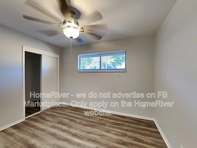 2216 W Minnezona Ave — Photo 9