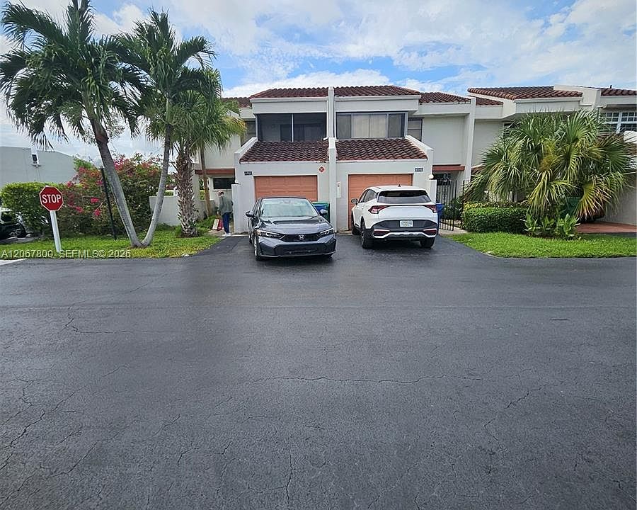 1st image of 6593 Racquet Club Dr #139