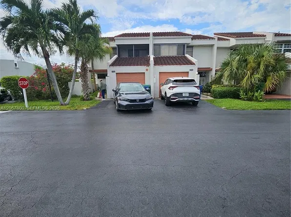 6593 Racquet Club Dr #139, Lauderhill, FL 33319