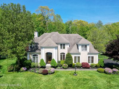 11 Hampstead Court, Halfmoon, NY, 12065