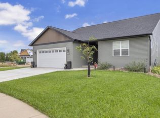 1397 Westwood Ave, Fond Du Lac, WI 54937