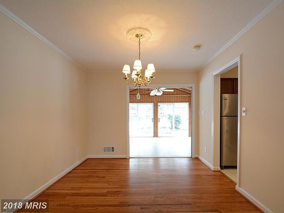 4th image of 8711 Braeburn Dr