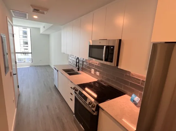 2176 NW 1st Ave, Miami, FL