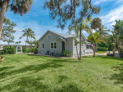 424 SE Alamanda Way, Stuart, FL, 34996