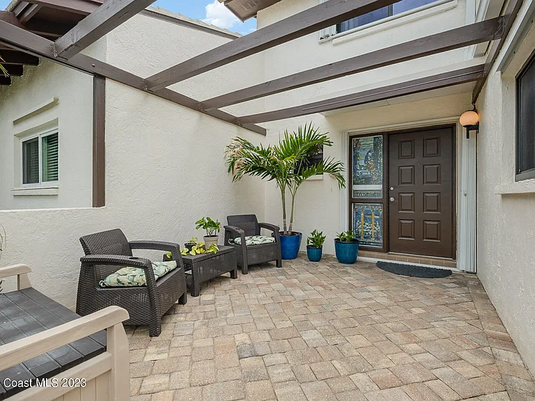 116 Skyline Cir — Photo 3