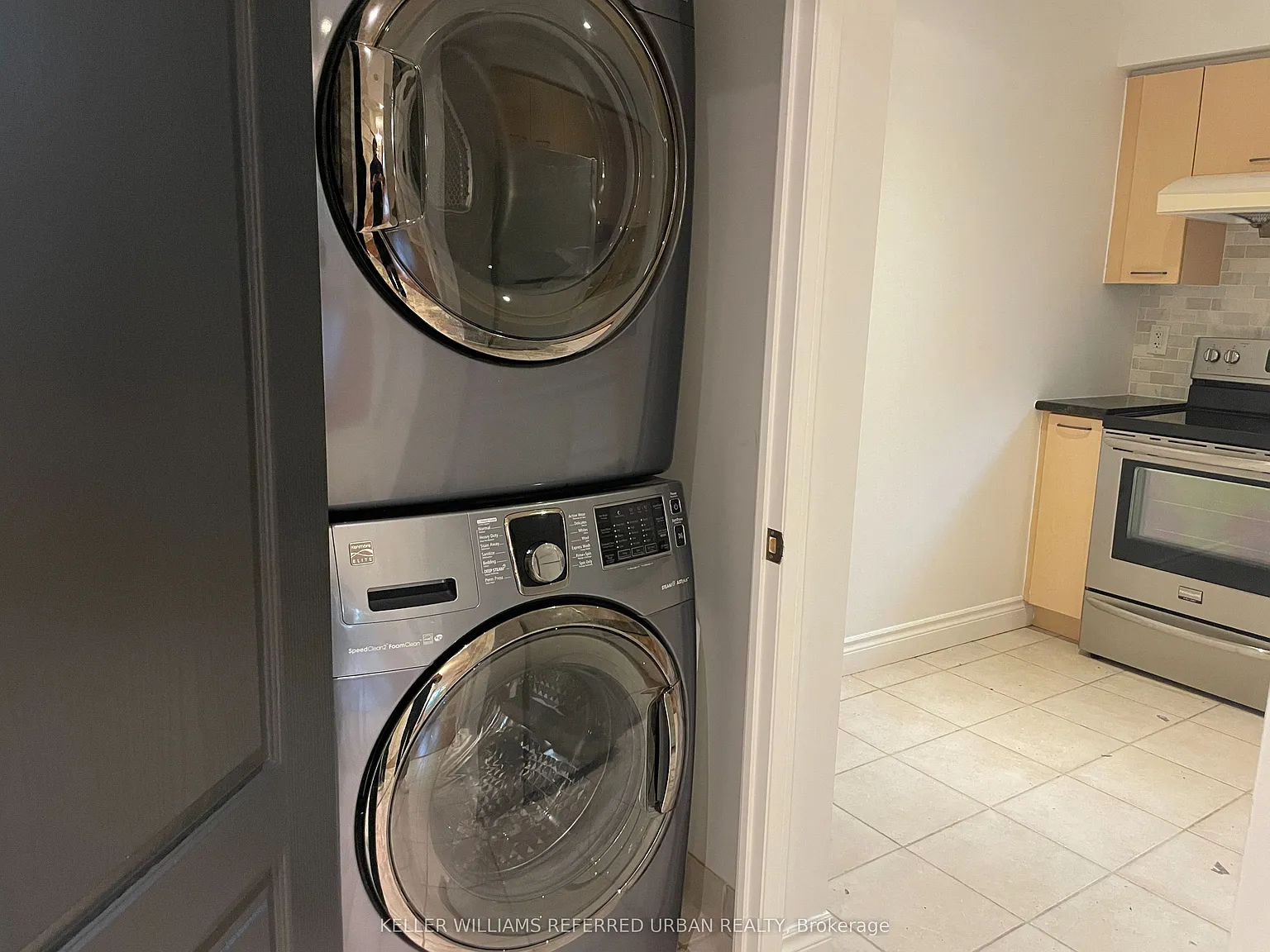 2 bed, $2,600 — Photo 4