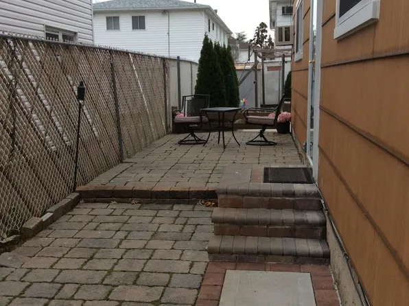 74 Stepney Street image 1 of 1