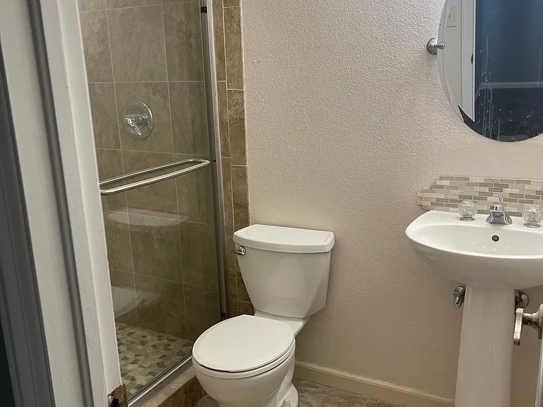 2828 Silverplume Dr #C2 — Photo 22