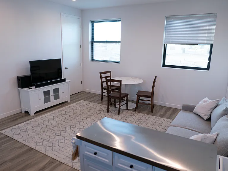 3939 S Centinela Ave #B — Photo 4