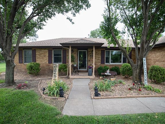 3rd image of 1958 E Marcye Ln