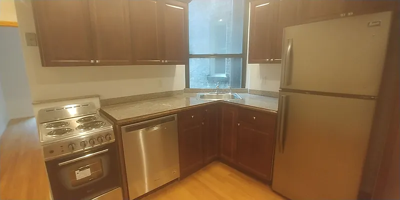 Rented by GPA Realty | media 8