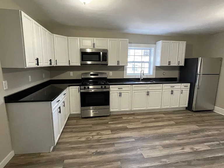 1181 Chestnut St LLC — Photo 7
