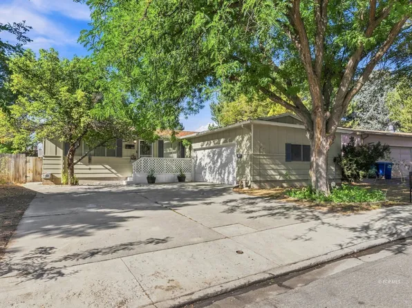 841 Northside Dr, Elko, NV 89801