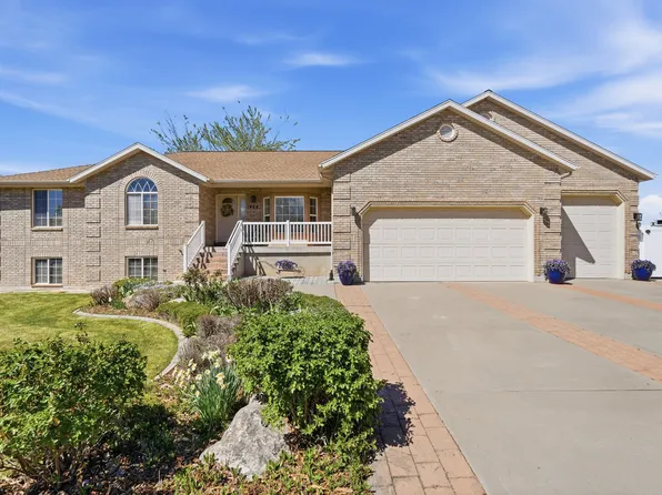 1468 Flint Meadow Dr, Kaysville, UT 84037