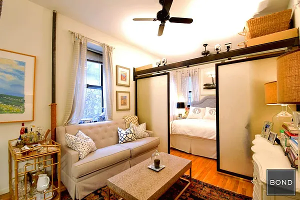 Rented by Bond New York | media 21