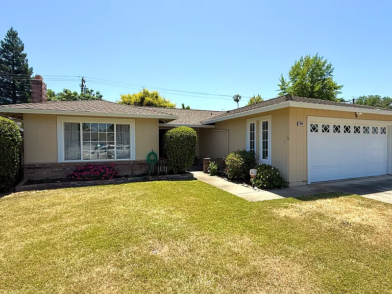 9068 Posada Way — Photo 1