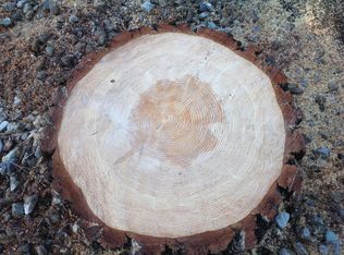 17 Crane Rd, Kettle Falls, WA 99141