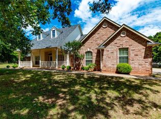 620 Hunt Club Rd, Blanchard, OK 73010