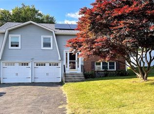 202 Boylston St, Newington, CT 06111