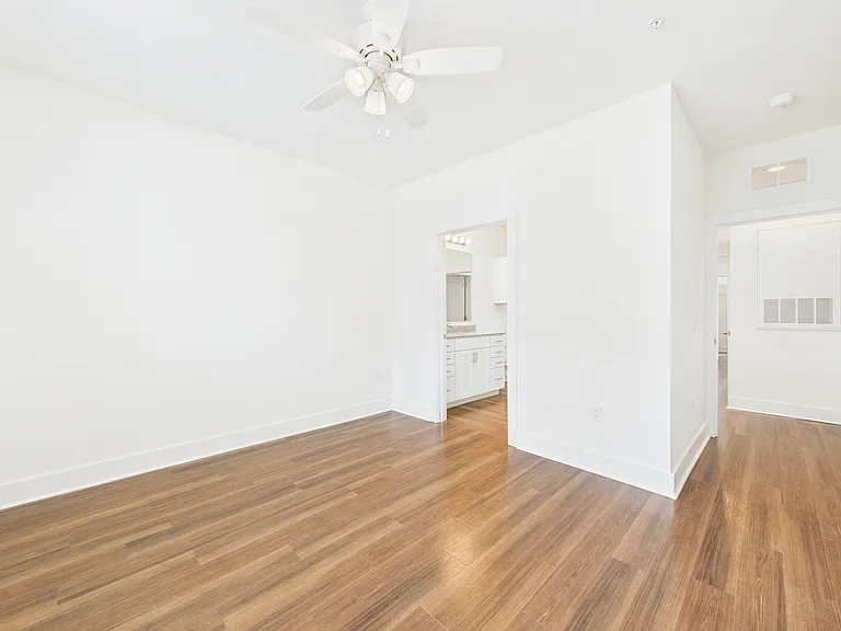 1141 Champion Way #25-104 — Photo 5