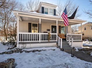 377 Smyth Rd, Manchester, NH 03104