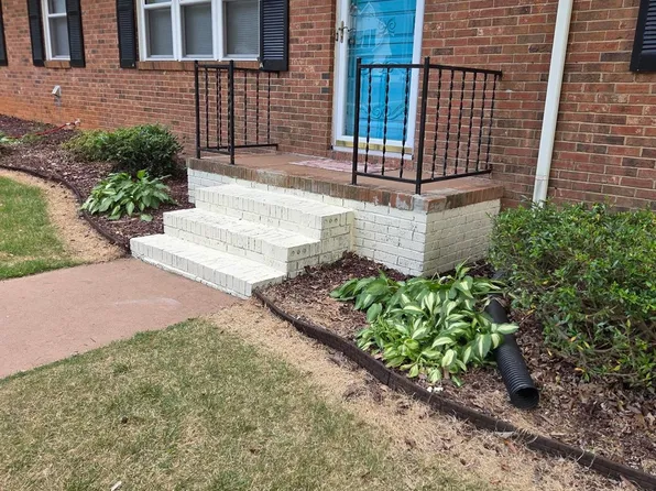 225 Middleton Ave, Matthews, NC 28104