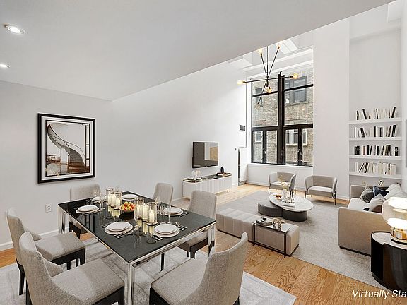3rd image of 135 W 70th St APT 2D