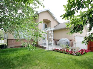 3671 S Vineyard Ct, Millcreek, UT 84106
