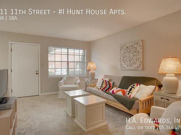 3rd image of 711 11th St APT I