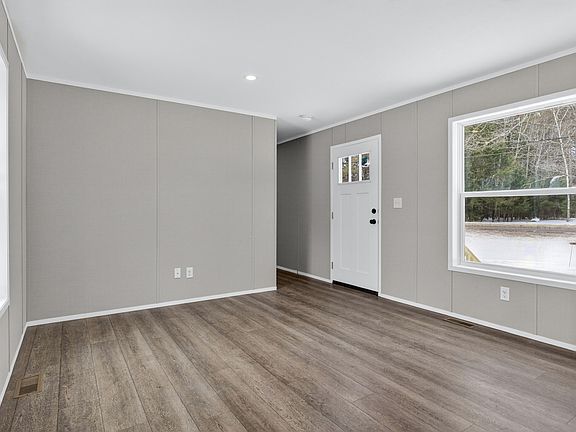 5th image of 83 Governor Goodwin Road