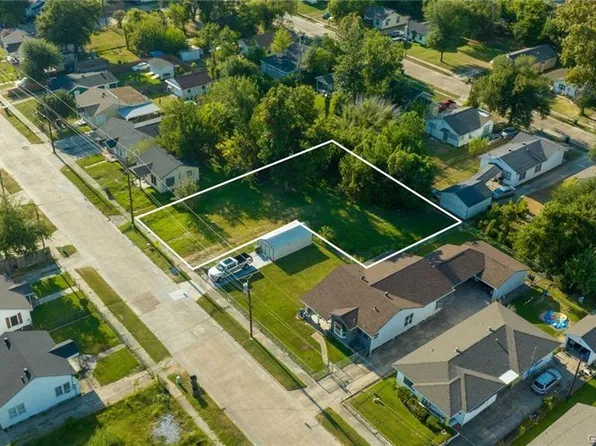 713 Fall St, Lake Charles, LA 70601