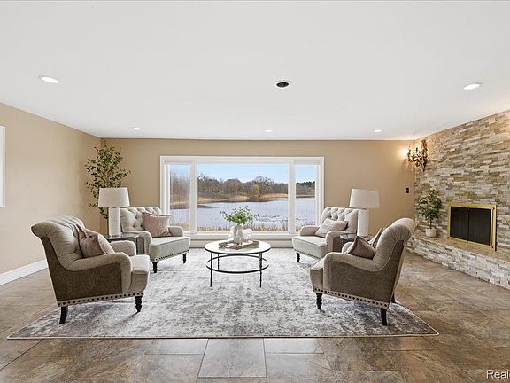 5th image of 5060 Pratt Rd