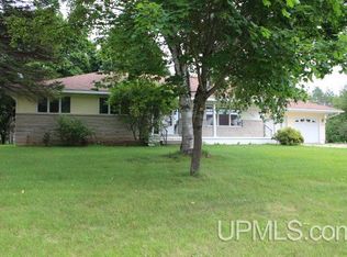 4366 D.15 Rd, Bark River, MI 49807