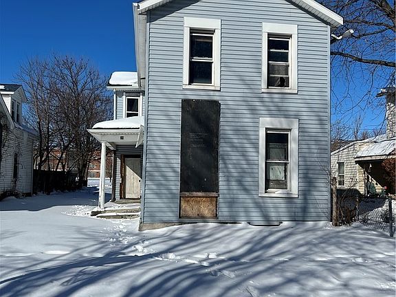 2nd image of 29 Vine St