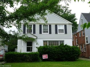 3702 Winchell Rd, Shaker Heights, OH 44122