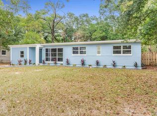 2 Feldor Dr, Pensacola, FL 32506