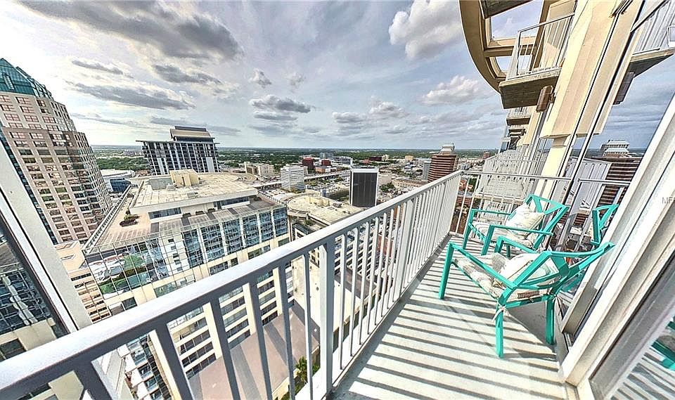 1st image of 155 Court Ave #2804