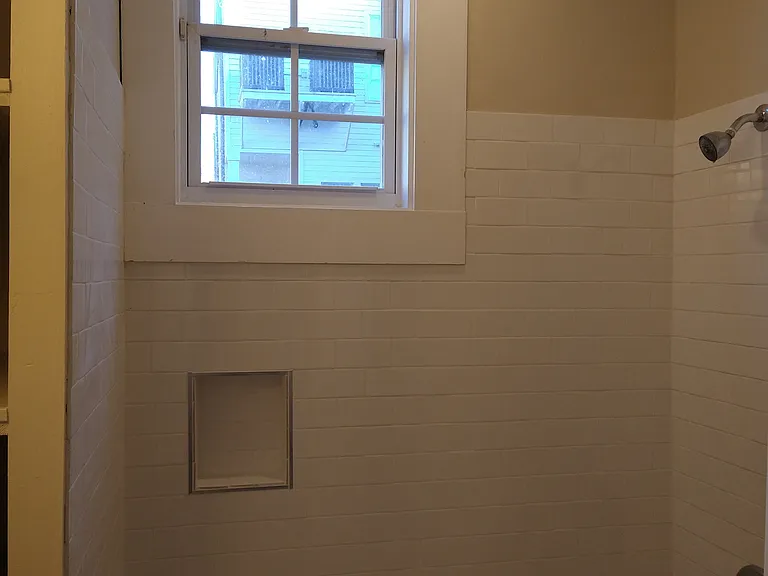 1118 Melpomene St #A — Photo 7