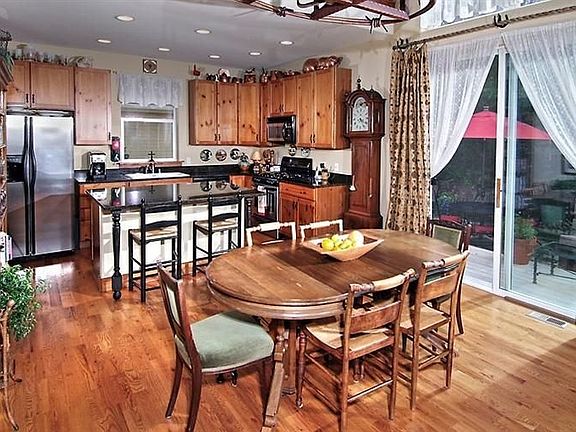 4th image of 103 Tanager Cir
