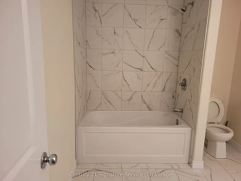 31 Maryann Ln #BASEMENT — Photo 12