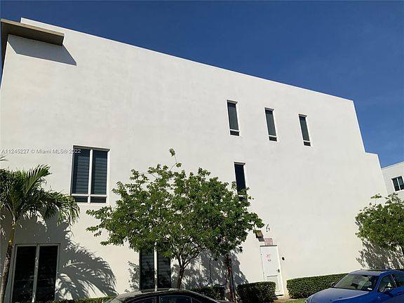 4th image of 10265 NW 63rd Ter APT 210