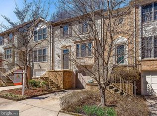 7222 Olde Lantern Way, Springfield, VA 22152