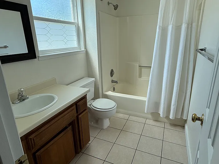 7411 Santa Ysabel Ave — Photo 11
