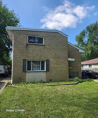 1st image of 724 N 3rd Ave