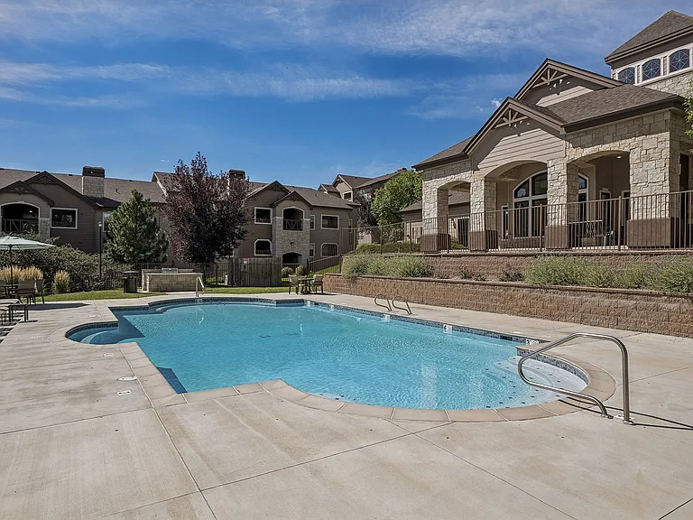 Grand Centennial Apartments — Photo 10