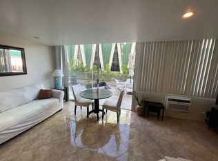 2500 Kalakaua Ave APT 205, Honolulu, HI 96815
