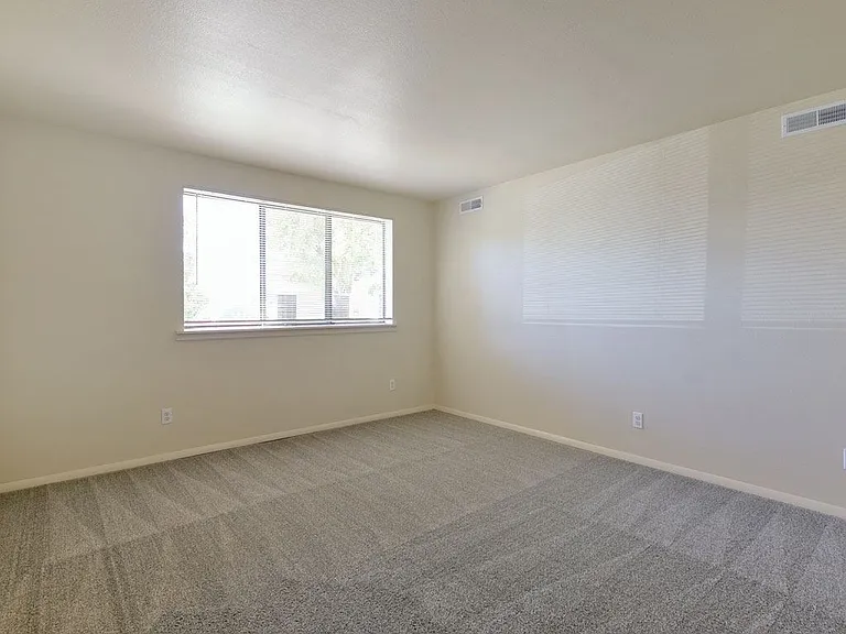Old Monterey Apartments — Photo 15