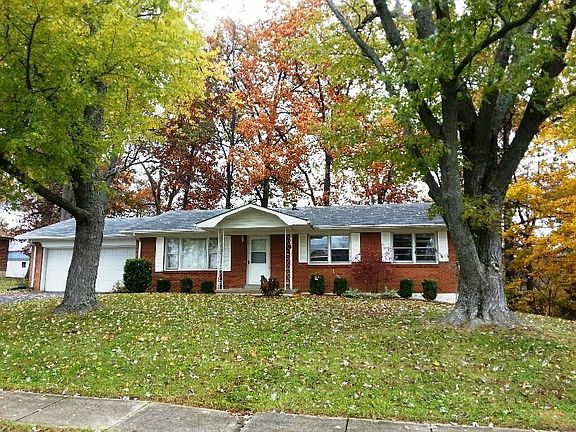 4th image of 168 Edgewood Dr