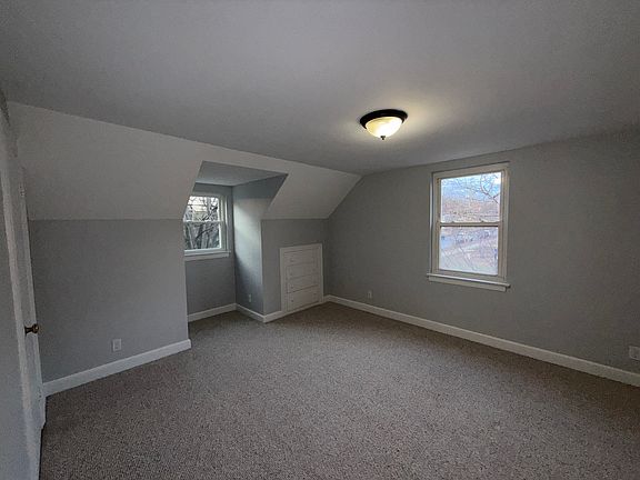 3rd image of 221 N Main St Floor 2